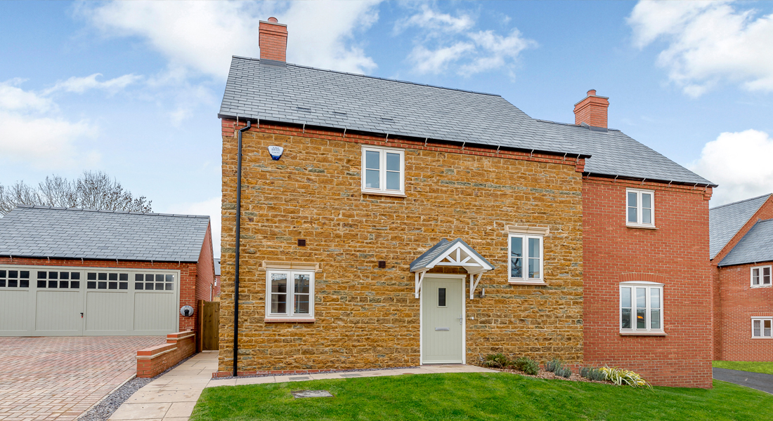  | Hoarestone Lock | Bowbridge Homes